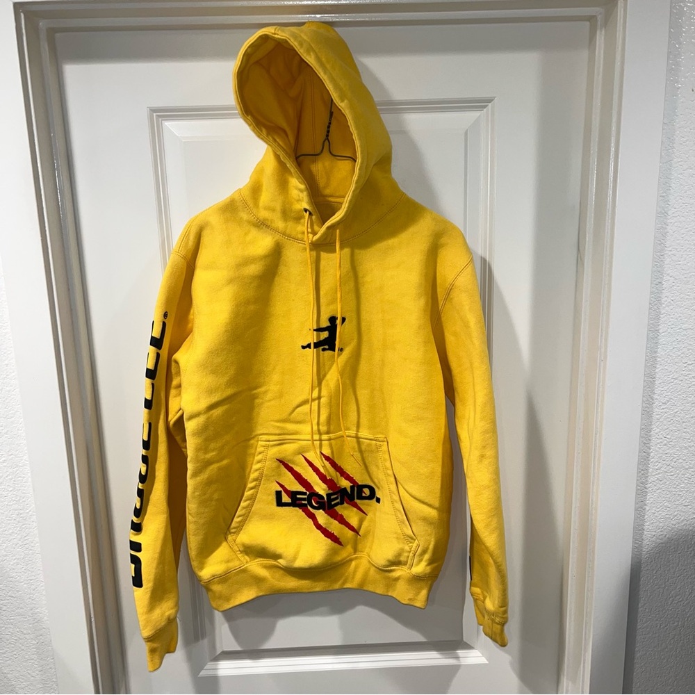Bruce Lee LEGEND yellow sweatshirt hoodie pull over adult size S shoe palace